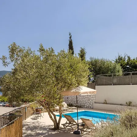 Villa Isalos By Vintage Travel