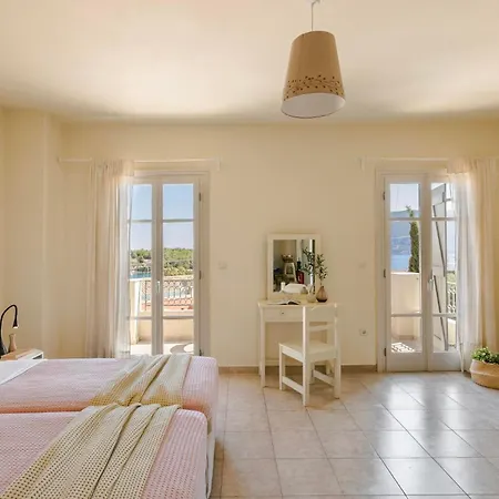 Isalos * فيسكاردو