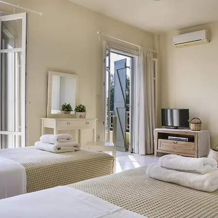 Villa Isalos By Vintage Travel *